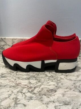 IRI Red neoprene platform slip on shoes sneakers sz 36.5